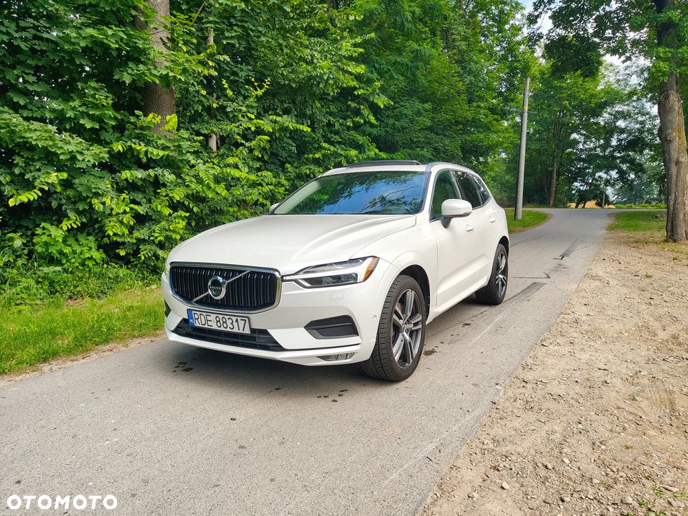 Volvo XC 60 T6 AWD Geartronic Momentum Pro - 2