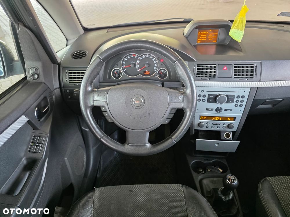 Opel Meriva 1.7 CDTI Cosmo - 15