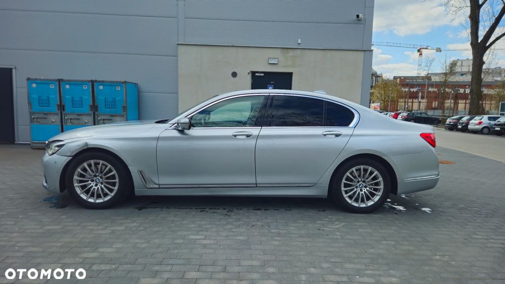 BMW Seria 7 730d - 4