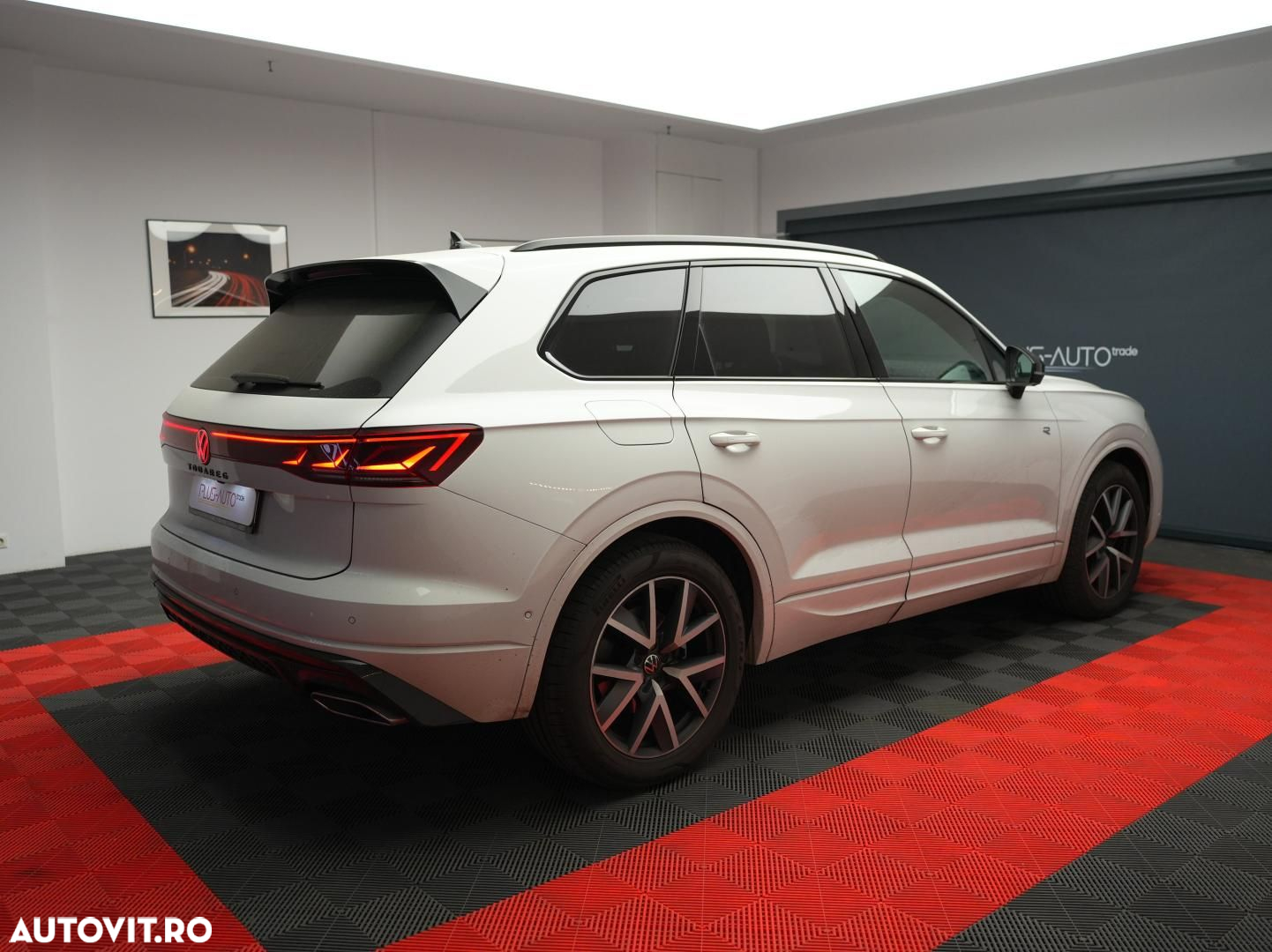 Volkswagen Touareg - 5
