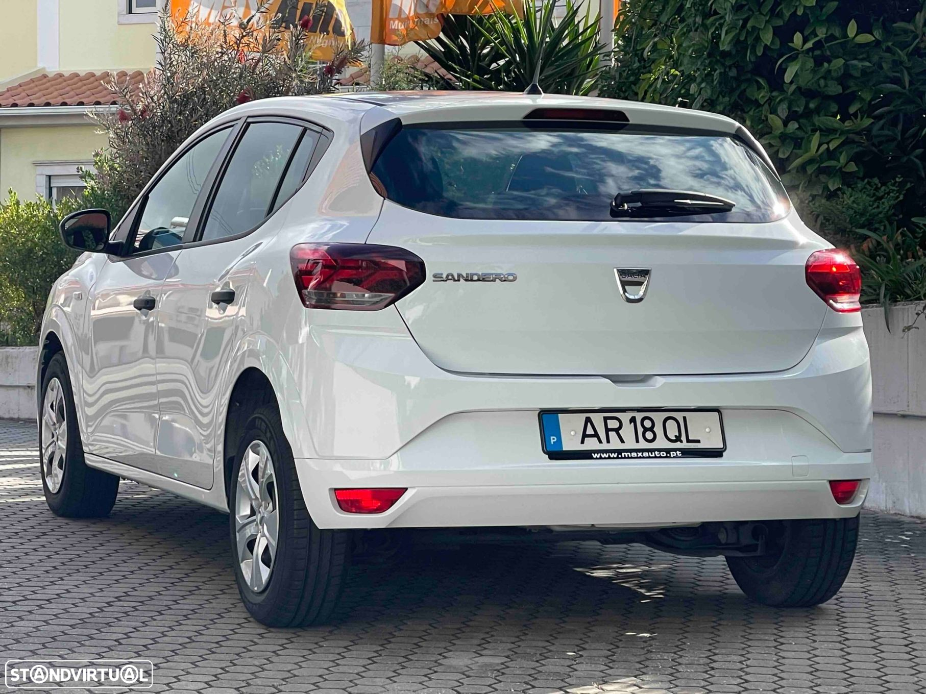 Dacia Sandero 1.0 ECO-G Essential Bi-Fuel - 28