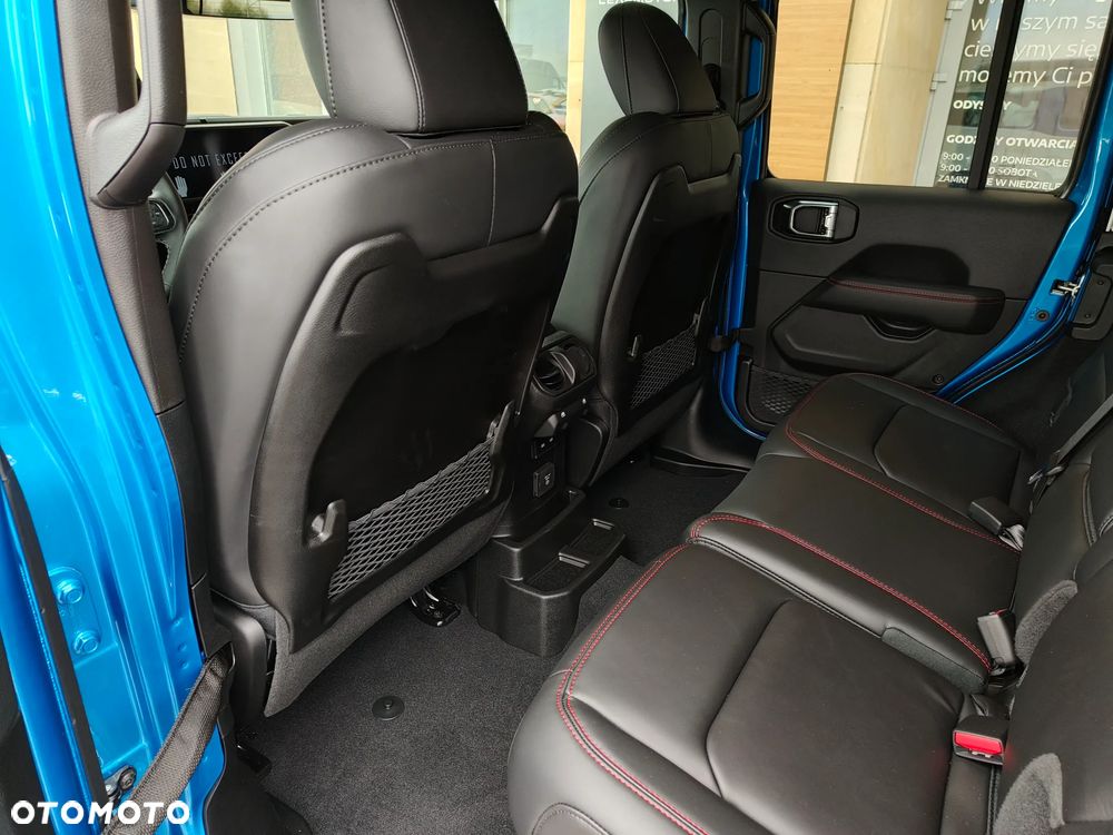 Jeep Wrangler Unlimited GME 2.0 Turbo Rubicon - 12