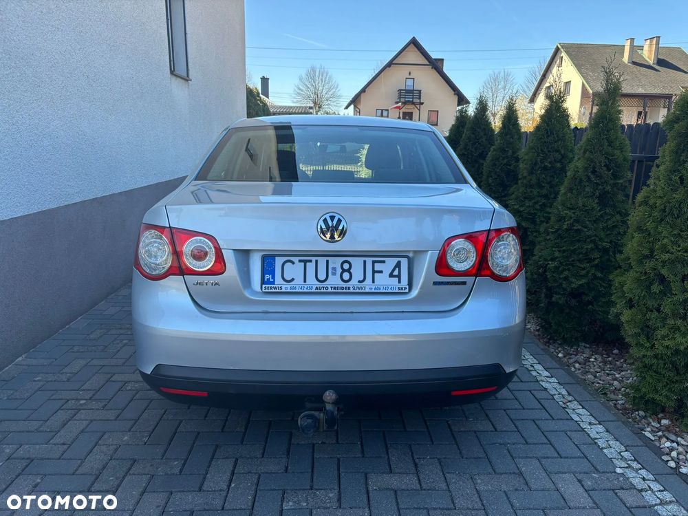 Volkswagen Jetta 1.9 TDI Comfortline - 3