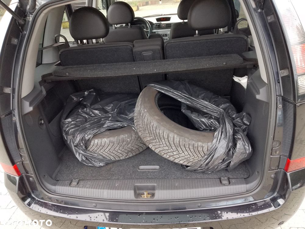 Opel Meriva 1.8 Enjoy - 29
