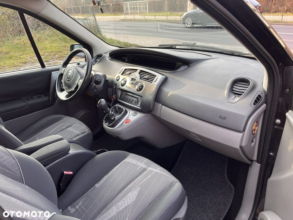 Renault Scenic - 12