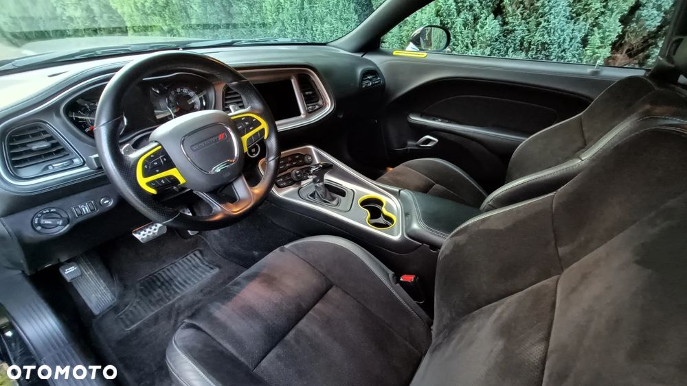 Dodge Challenger 3.6 GT AWD - 21