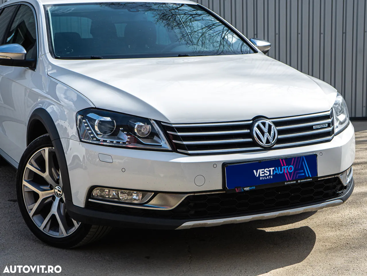 Volkswagen Passat Alltrack 2.0 TDI 4Motion DSG BlueMotion Tec - 36