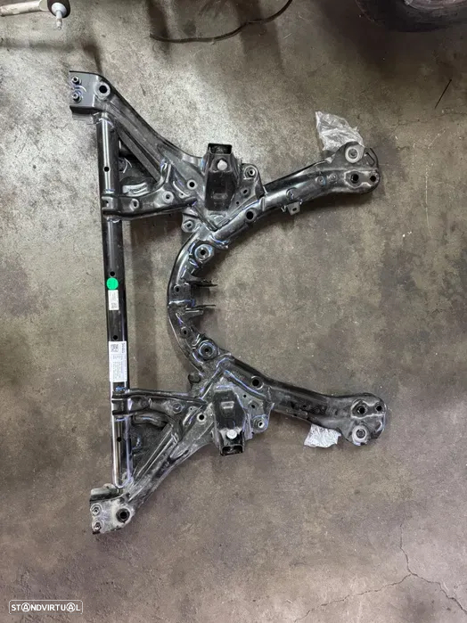 Charriot Frontal Tesla Y 2024 - 2