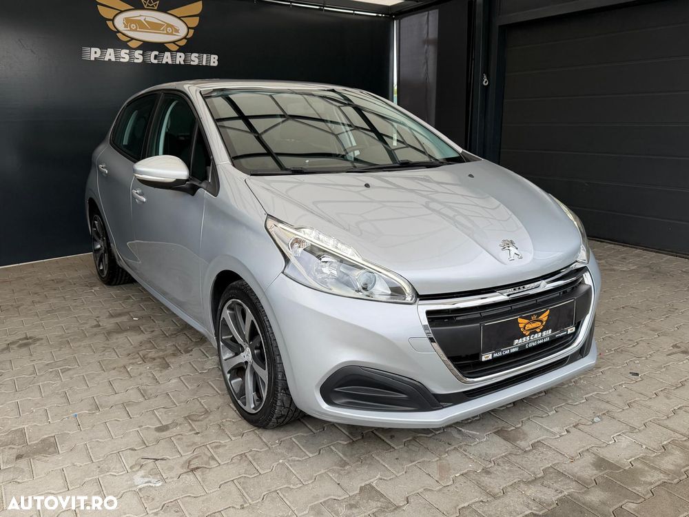 Peugeot 208 1.2 L PureTech ETG Allure - 3