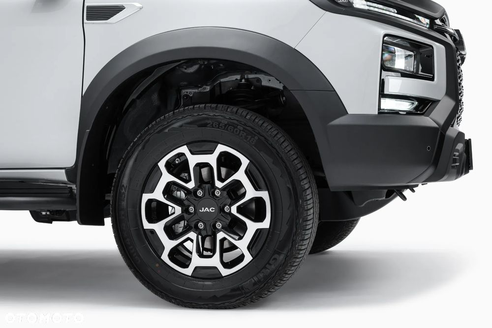 JAC T9 - 7