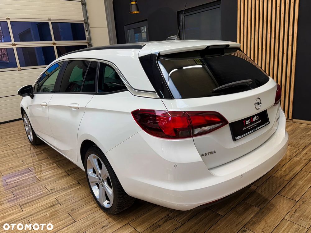 Opel Astra 1.4 T Sport S&S - 11