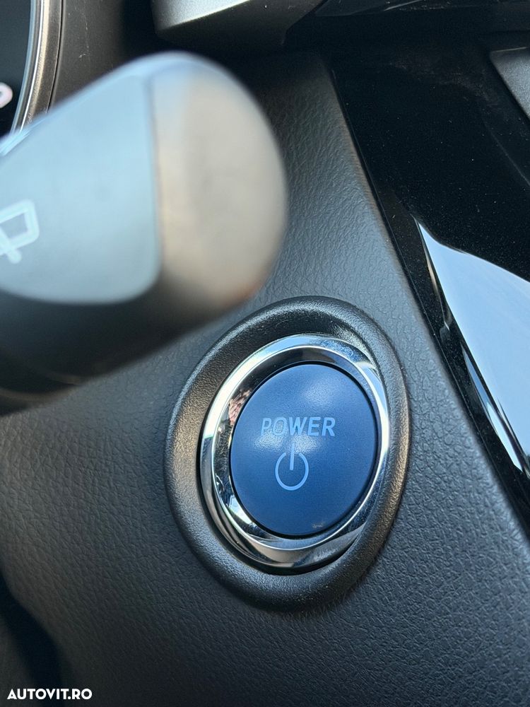 Toyota C-HR Hybrid Team Deutschland - 17