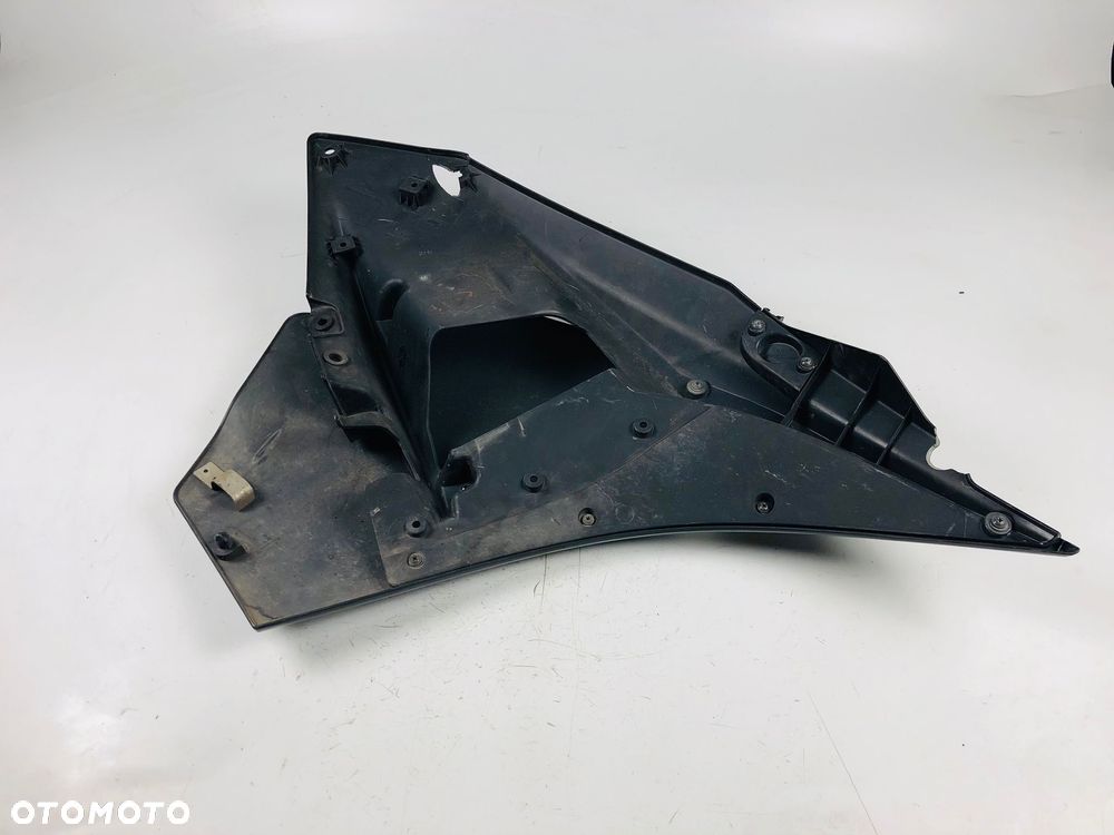 KTM RC 125 390 14-19 Lewa Owiewka Bok - 7