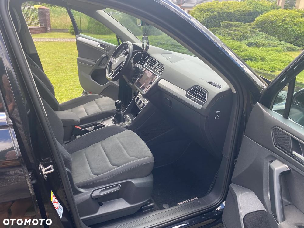 Volkswagen Tiguan 2.0 TDI SCR Elegance - 19