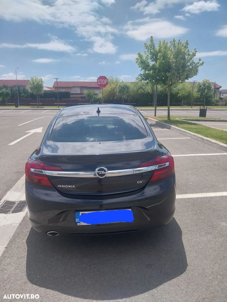 Opel Insignia - 2
