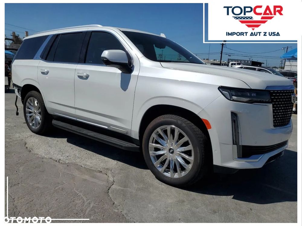 Cadillac Escalade - 1