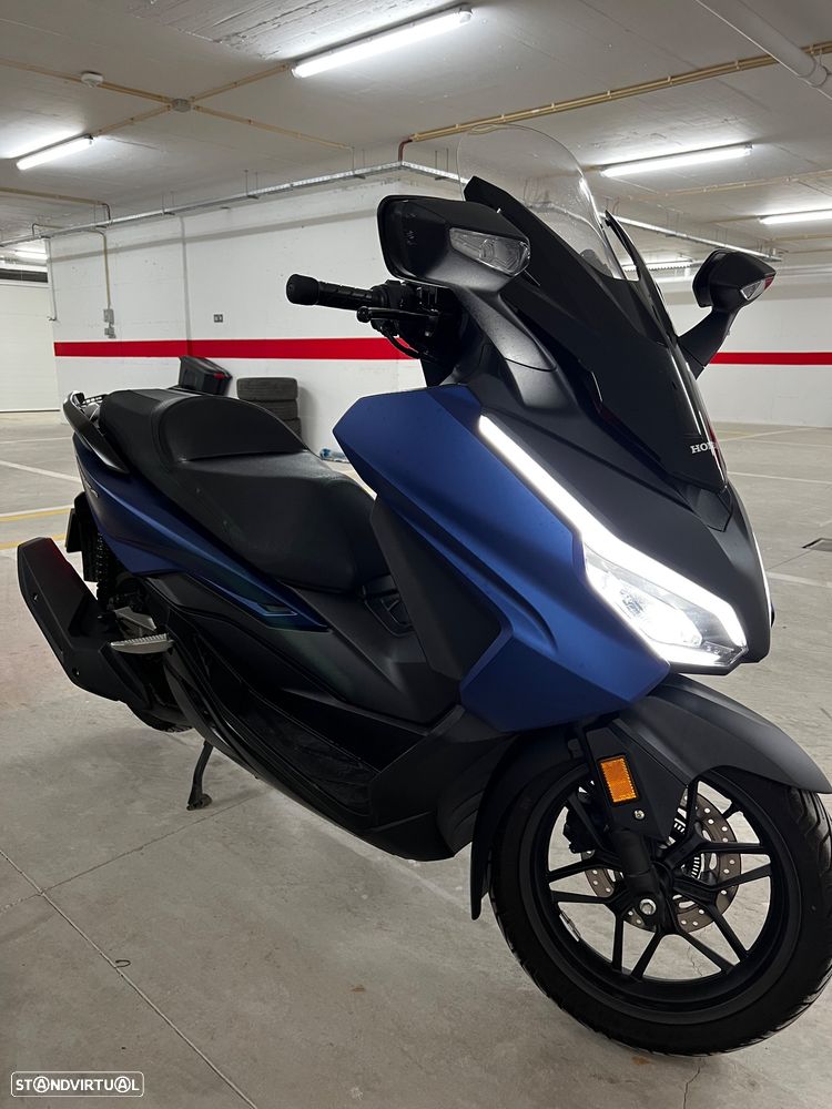 Honda Forza - 2