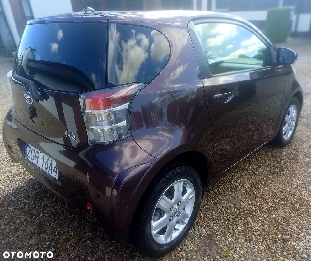 Toyota iQ 1.0 Luna CVT - 7