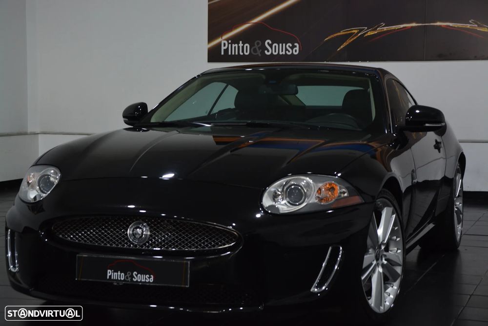 Jaguar XK 5.0 V8 Portfolio - 12