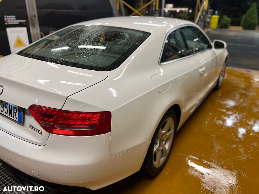 Audi A5 Coupé 2.0 TDI DPF - 9
