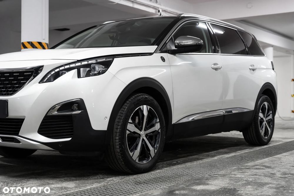 Peugeot 5008 - 3