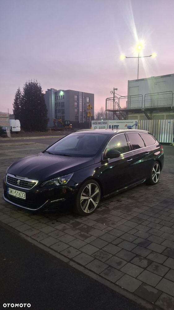 Peugeot 308 - 1