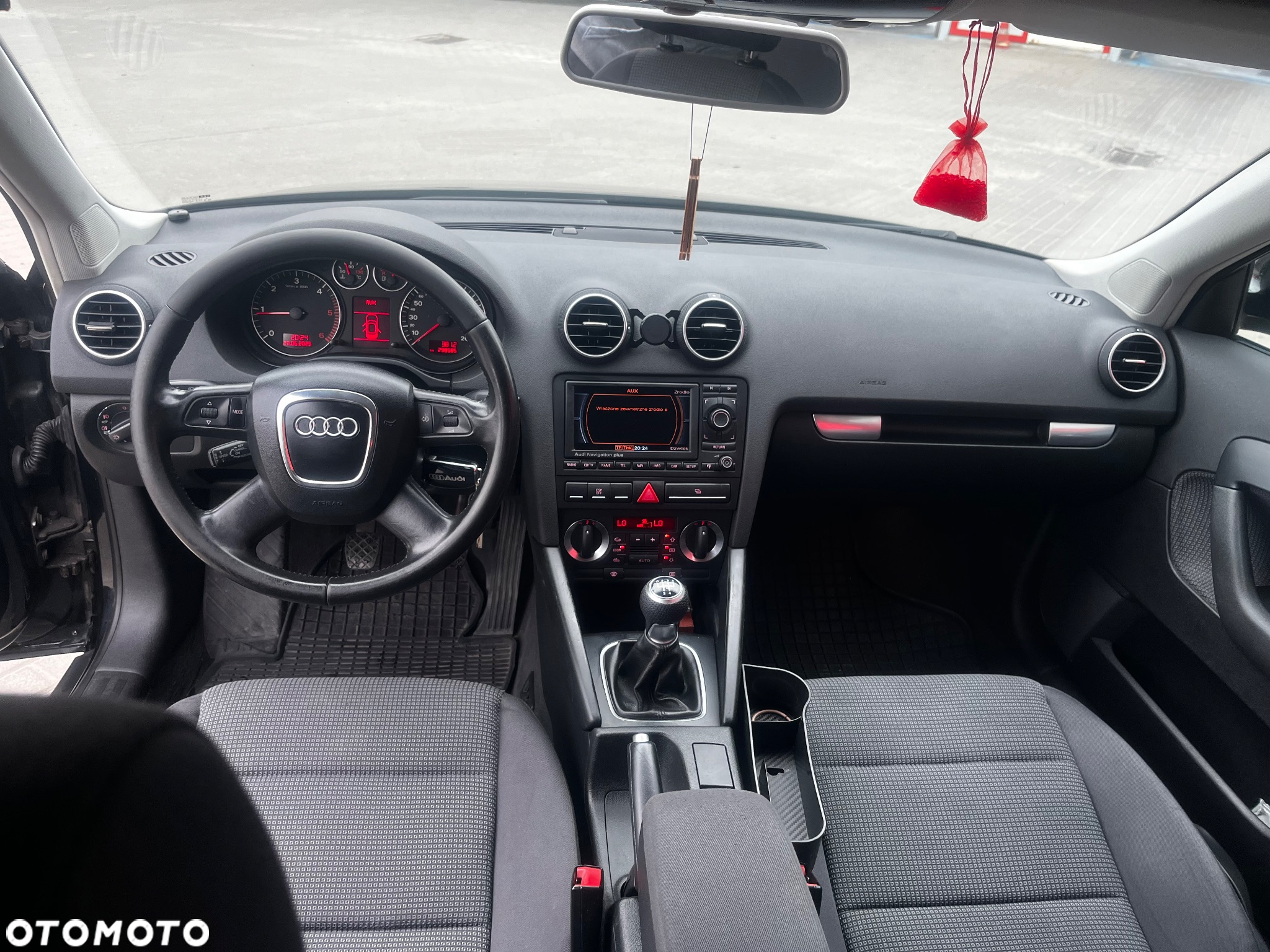 Audi A3 1.9 TDI Ambiente - 12