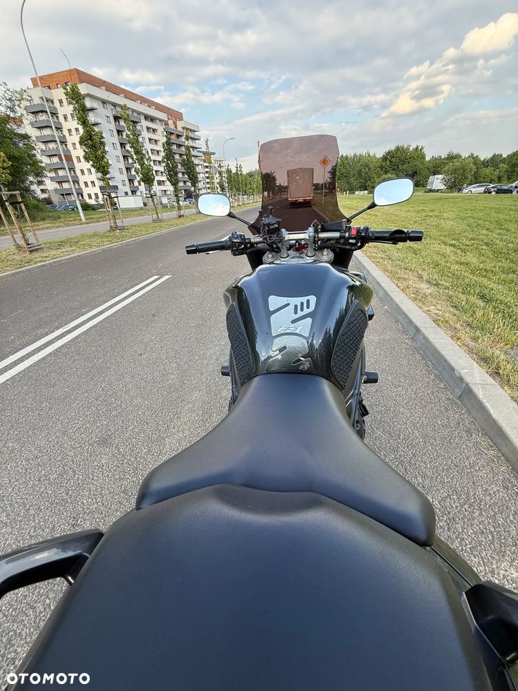 Yamaha FZ - 15