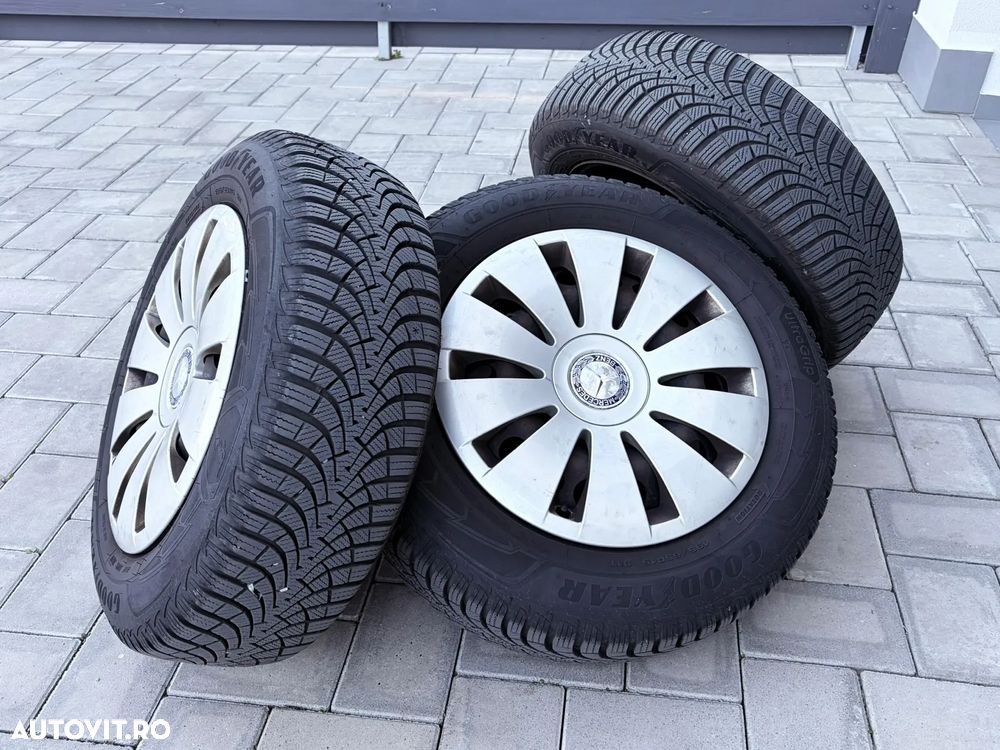 Mercedes-Benz B 180 7G-DCT - 34