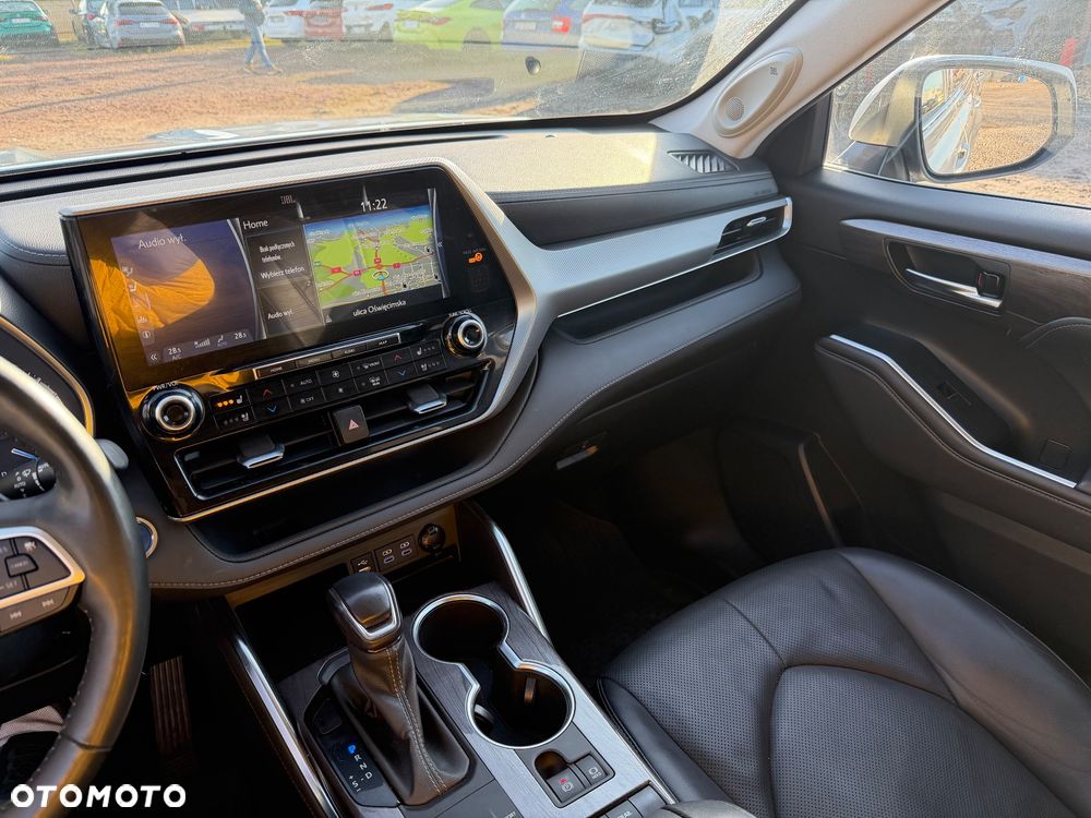 Toyota Highlander 2.5 Hybrid Prestige - 24