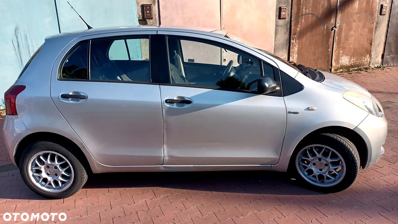 Toyota Yaris 1.4 D-4D Luna A/C - 4
