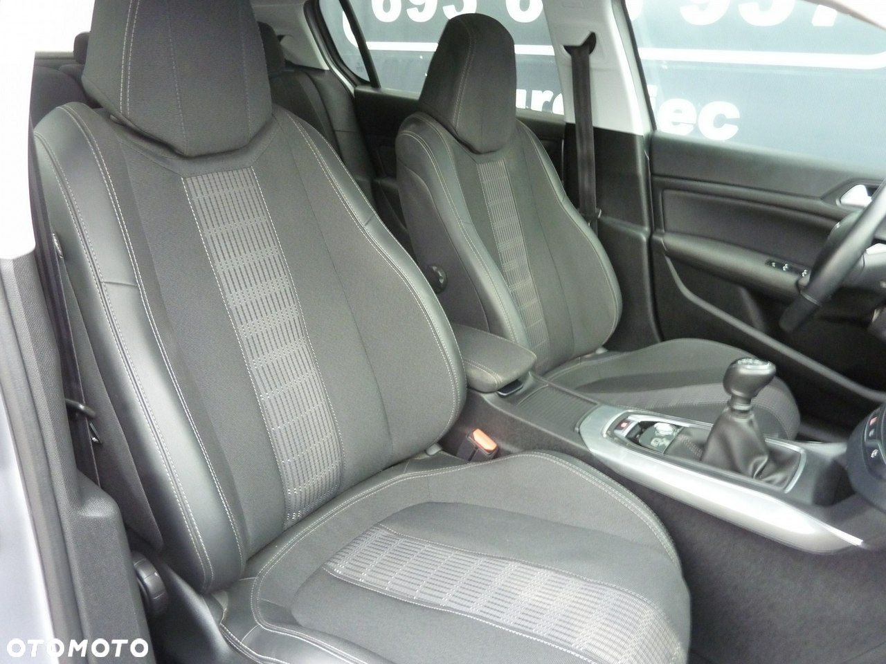 Peugeot 308 - 17
