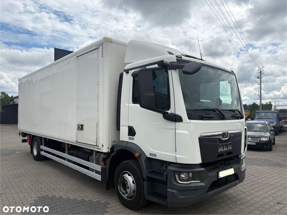 MAN TGM 15.250 / IZOTERMA + WINDA / NOWY MODEL / 2021r / ŁADOWNOŚĆ 8300kg / KONTENER / z Niemiec / ANTOS / TGL - 2