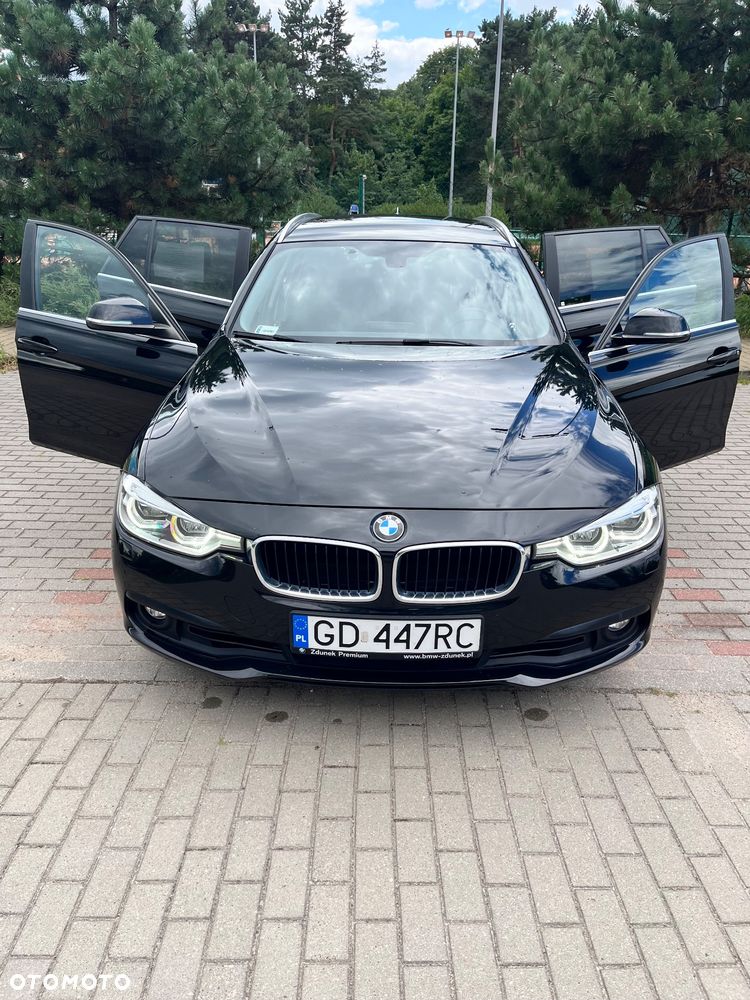 BMW Seria 3 320i xDrive Advantage - 6