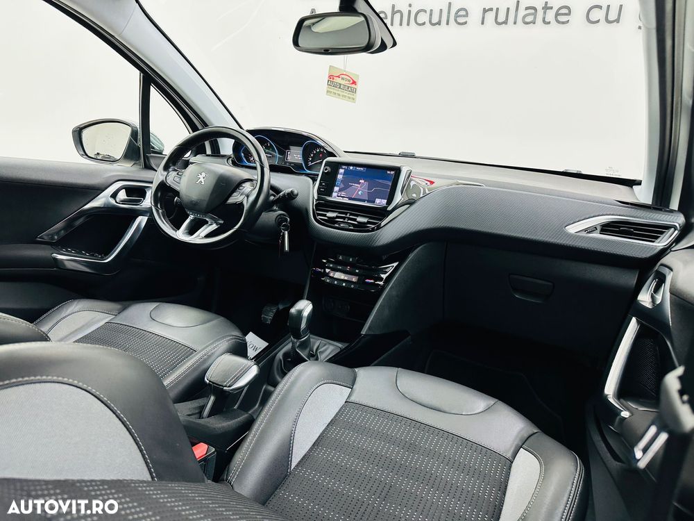 Peugeot 2008 1.2 L PureTech Active - 19