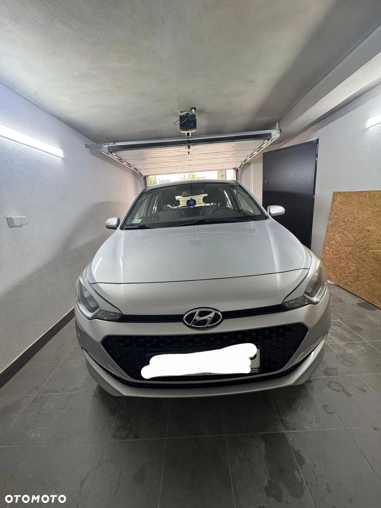 Hyundai i20 1.2 Comfort - 4