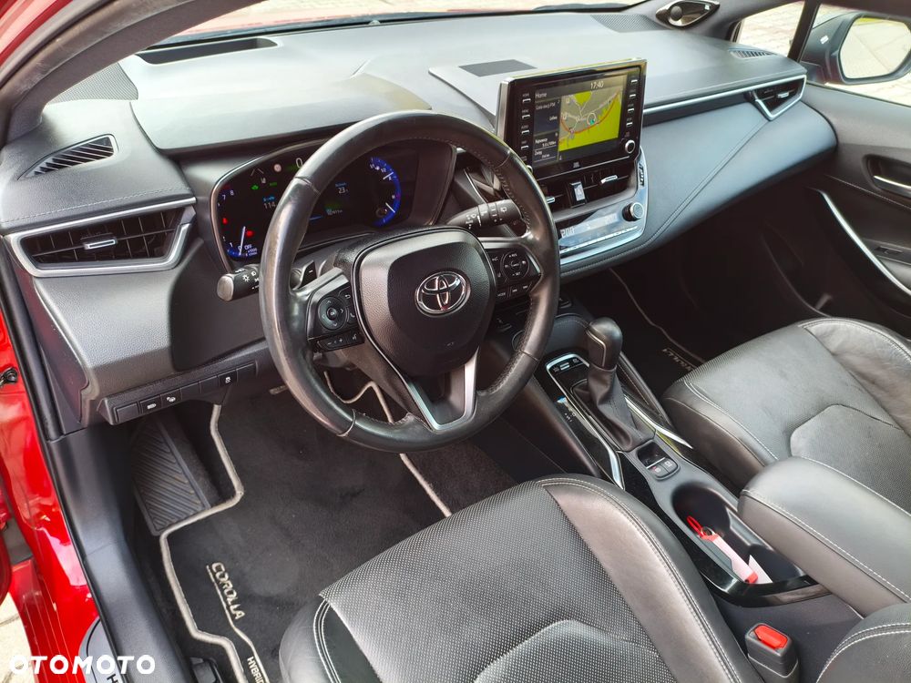 Toyota Corolla - 24