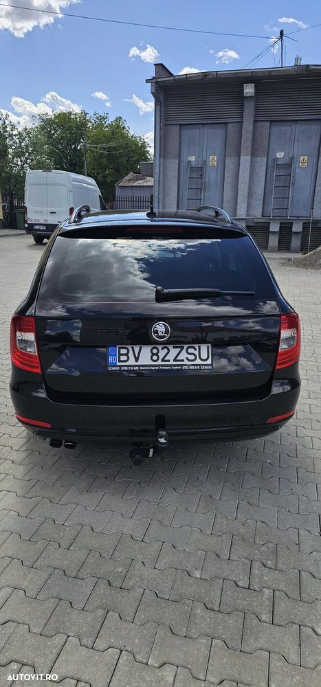 Skoda Superb 2.0 TDI DSG Exclusive - 5