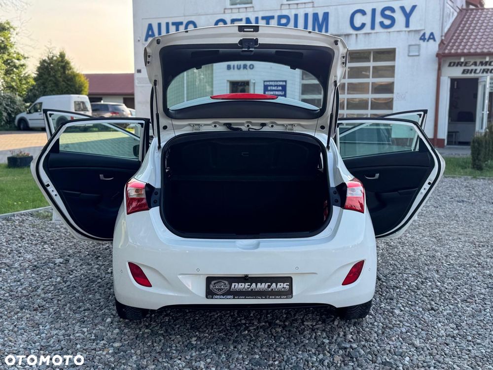 Hyundai i30 - 38