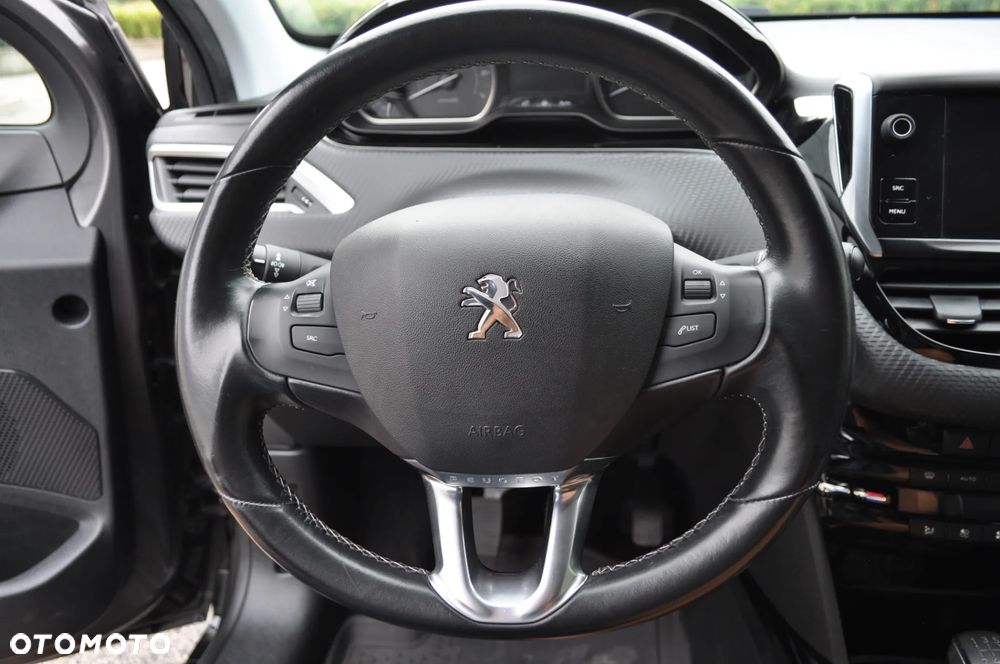 Peugeot 2008 PureTech 82 Allure - 28