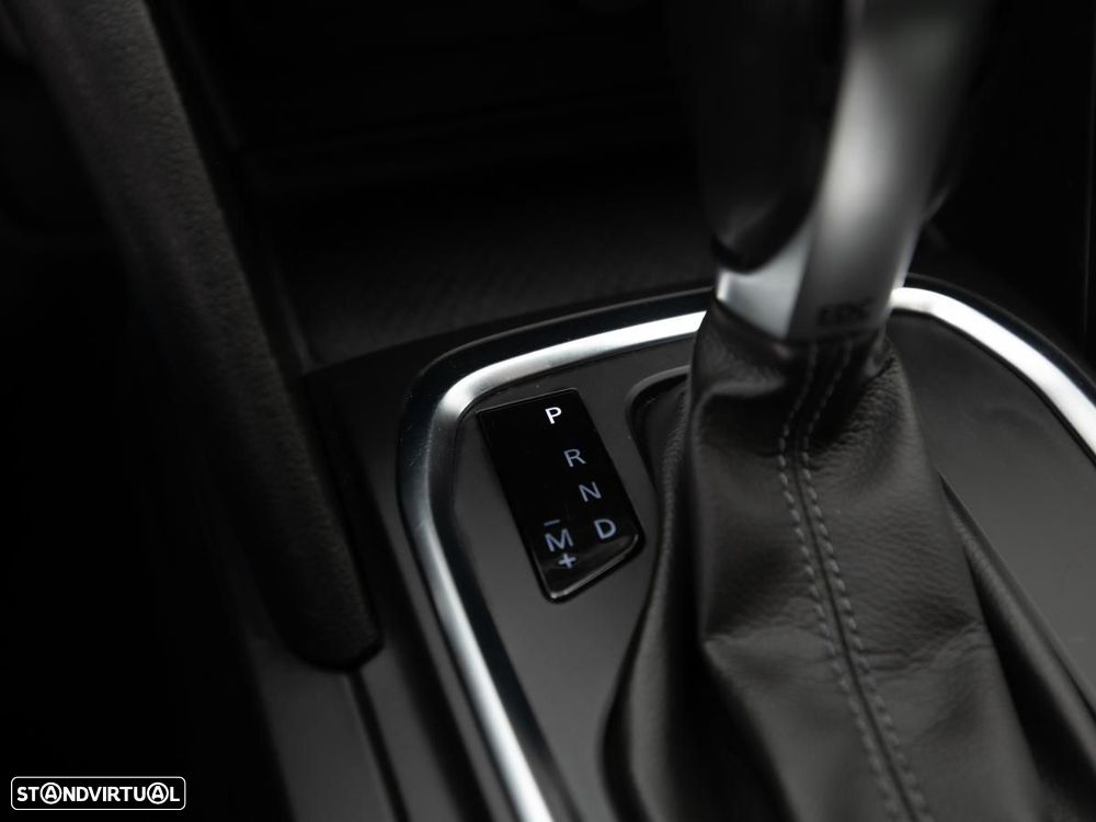 Renault Mégane 1.5 dCi Limited EDC - 16