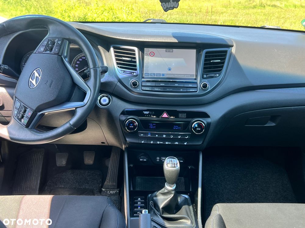 Hyundai Tucson 1.7 CRDI BlueDrive Comfort 2WD - 21