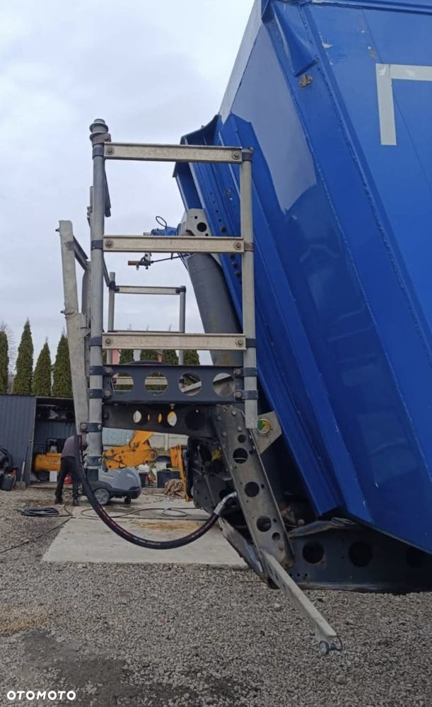 Schmitz Cargobull SGF S3 - 6