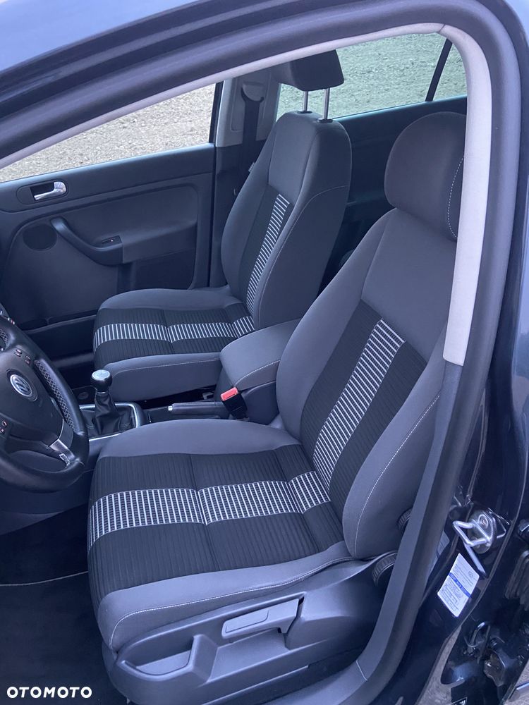 Volkswagen Golf Plus 1.9 TDI DPF United - 15