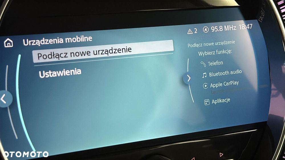 MINI Cooper SE Classic Trim - 24