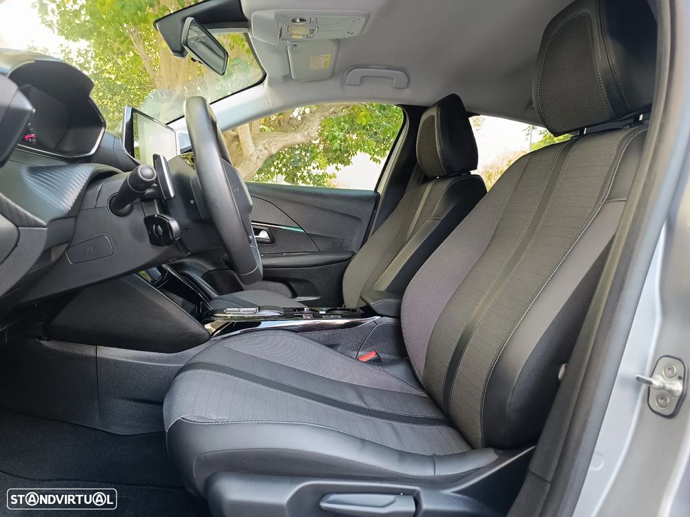 Peugeot 208 PureTech 100 EAT8 Active Pack - 13