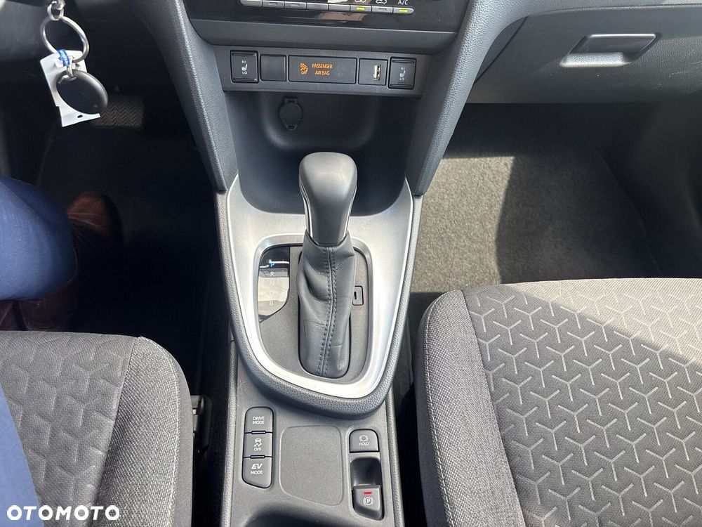 Toyota Yaris Cross Hybrid 1.5 Comfort - 29