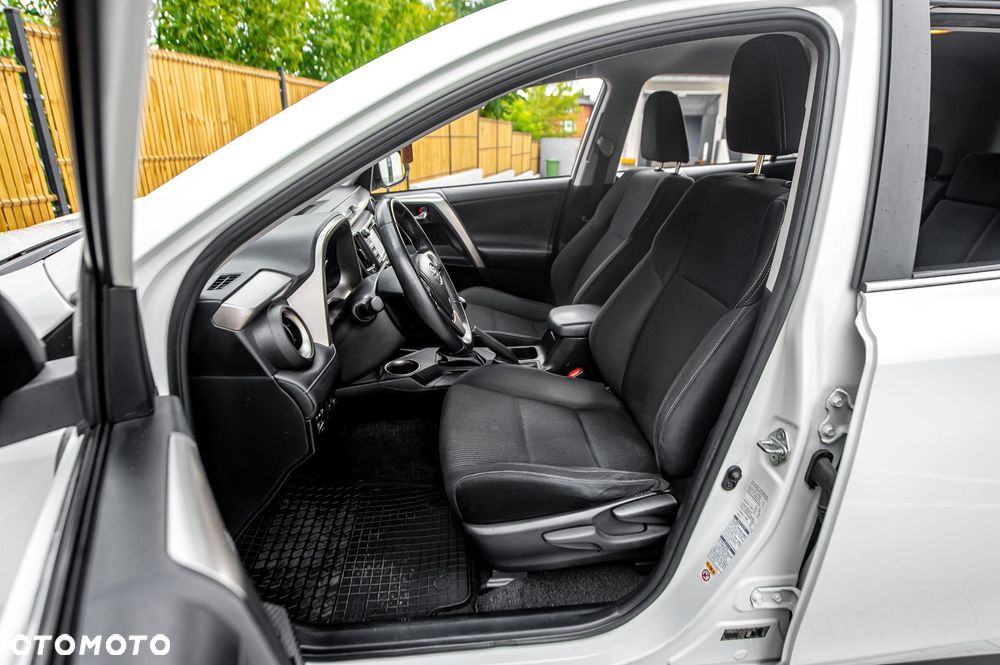Toyota RAV4 2.0 Premium - 21