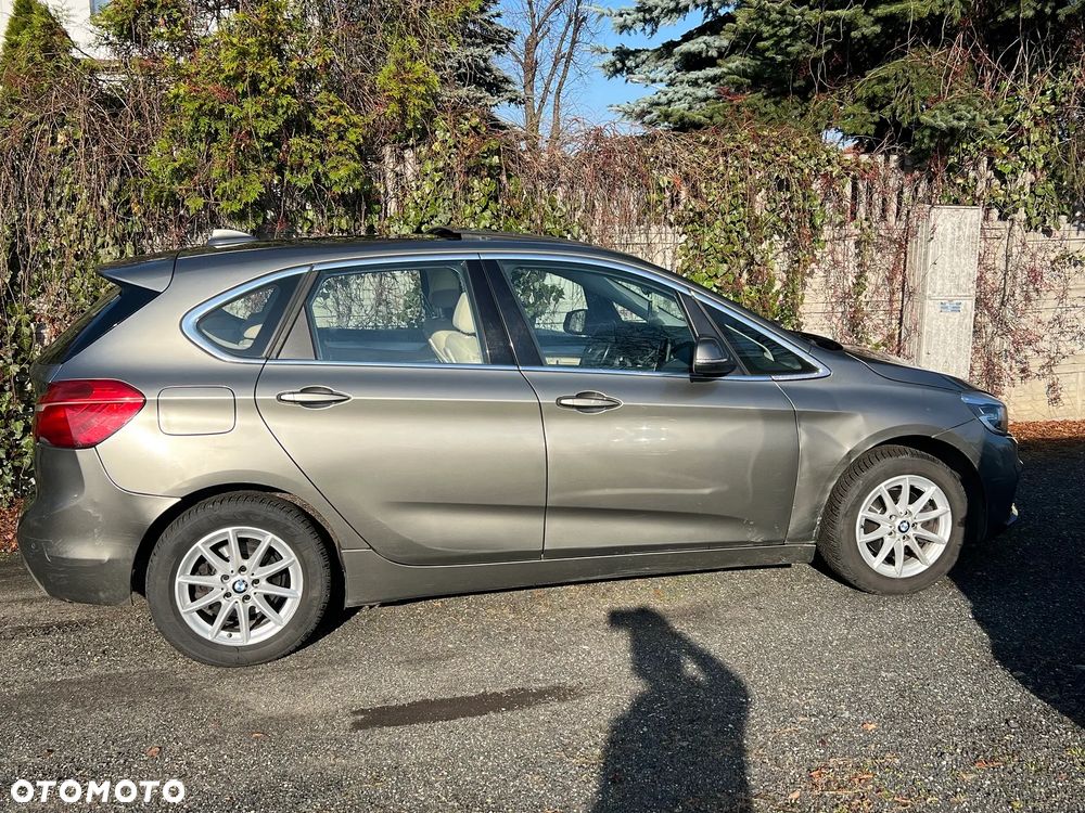 BMW Seria 2 216d Active Tourer - 8