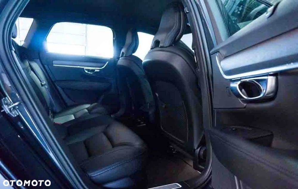 Volvo V90 Cross Country D4 SCR AWD - 7